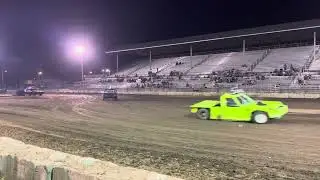 Old school production figure 8 Winfield ks 24K disqualified for holding his own lane!