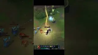 Bro wanted my solo kill 😂 #leagueoflegends #woody #outplay