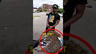 Biker and Raccoon 😱 Credit @brian636