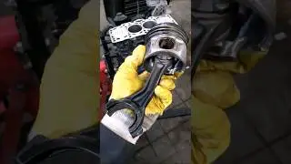 ОБОРВАЛО ШАТУН!!! Ещё побегает старичок Volkswagen Crafter после обрыва шатуна.