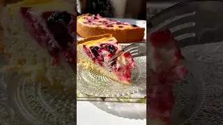 Пирог со сметанной заливкой на песочном тесте 