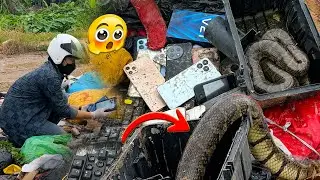 🐍O.M.G.😱 ! Found Many iPhones_ Samsung_OnePlus & Saw The Big Snake | Restore OnePlus ace 2 Cracked
