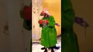 Концерт во Франции Снежное Шоу Вячеслава Полунина