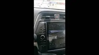 Nissan Maxima with OEM BOSE sound system has Tesla-style Android head unit installed.