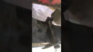 Добавил лист в передние рессоры