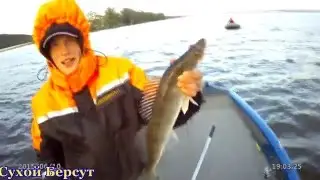 Рыбалка с Михаилом Скулкиным. Река Кама.