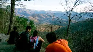 Exploring the Great Smoky Mountains (Abram Falls, the Sinks, Laurel Fall) | Junior Year Spring Break