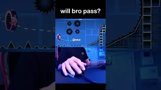 Can I Survive IMPOSSIBLE Geometry Dash School? #shorts