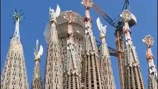 БАРСЕЛОНА ХРАМ СВЯТОГО СЕМЕЙСТВА (САГРАДА-ФАМИЛИЯ)