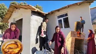 Nomadic life from opening a wooden bath to cooking fish roe