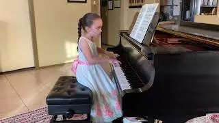 Bach Prelude in E minor BWV 938 - Sophia (Age 6)