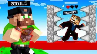 ESCAPING the Toxic Death Run in Minecraft!