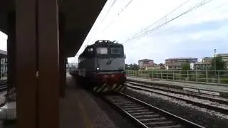 E 655 087 in testa al MRS vuoto - Montesilvano