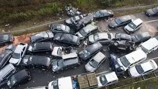 Аварии 2015. Подборка аварий и ДТП видео.