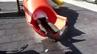 PARK BEBESİ ÇOCUK GİBİSİN VALLAHA USLU BABA
