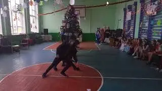 Новорічний танець 6-А клас, Шумська ЗОШ І-ІІІ ст.№1.