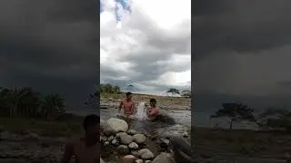 isabela city,, dumaan kami sa maliit na ilog..