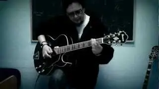 IBANEZ AK-95 DVS.- BLUES DE MISSISIPPI POR JOSE MORGAN.3gp