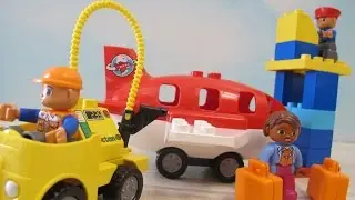 Unboxing Lego Duplo Airport