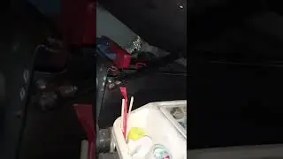 газовый упор от ваза,держит спальник КАМАЗ 5490