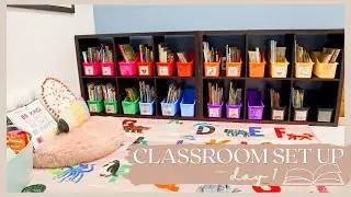 CLASSROOM SETUP - DAY 1 | Setting Up My Library 📖