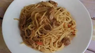 Спагетти с арахисовым соусом