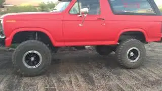 Ford Bronco Rough Country 6in Lift
