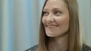 За кулисами артистка Aina Linel