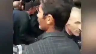 درگیری یه پیرمرد با یه جوون سر صف گوشت یخ زده!!!!

با چیکار کردن که اینطوری شدیم؟؟