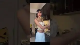 very cute latina girl routine twerk