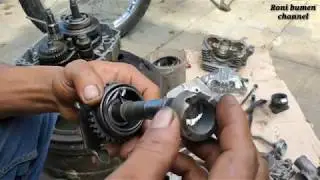 How to Replace the Kick Starter Spring on a GL 100