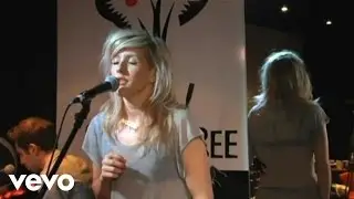 Ellie Goulding - Lights (Live At The Cherrytree House)