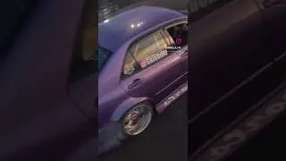 @skiddori Friday night drift with @keepitreet 