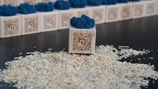 Cuburi QR code din lemn cu licheni -   Making of