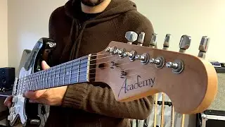 ACADEMY STRATOCASTER sounds and plays great! - Cheap Guitar! Quick Demo
