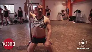 Pole dance à Baila Conmigo