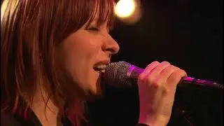 Suzanne Vega - Behind Blue Eyes (The Who cover) + Solitude Standing - Live at Montreux '04