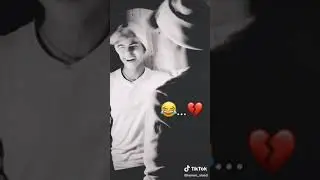 Yes bro she is Online/ هي متصلة ولكن ليس من اجلك /تصميم🤍