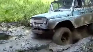 UAZ 4x4 mudding off road