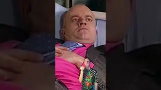 Сильвестр скрывает от Саши...  #юмор #универ #прикол #тнт