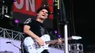 Muse - Butterflies & Hurricanes KROQ 2004