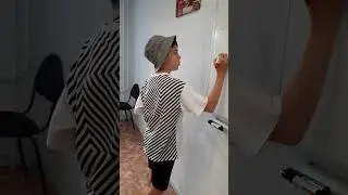 Вова объясняет, как проходят соревнования по спортивному ориентированию