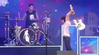 Vic Smashes His Guitar Pierce The Veil