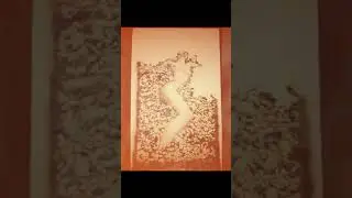 Голая в камнях 