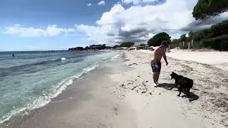 #Corsica wandelen over het strand 🏖️ van Palombaggia | restaurants zijn gelegen op het zuiden.