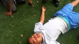 Kid Falls of Swing Pt.2! *NEW VIDEO MUST SEE... LOL ((THE GHETTO KID SQUAD)))