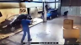 Thief Outsmarted by Car Wash Attendant - Thief fail caught on camera 2016