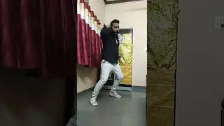 Gal meri ban jaa😁😁#shorts#bollywoodsongs #dancemoves#songs#dancesteps #trendingreels #trendingdance