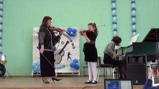 К.Хачатурян. Выход синьора помидора. Груша играет на скрипке. из балета 