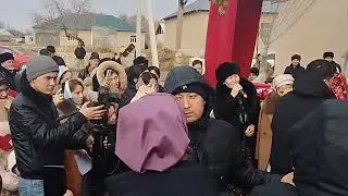 Улбосын Матмуратова кегейлиде той хызметинде.  905925121.